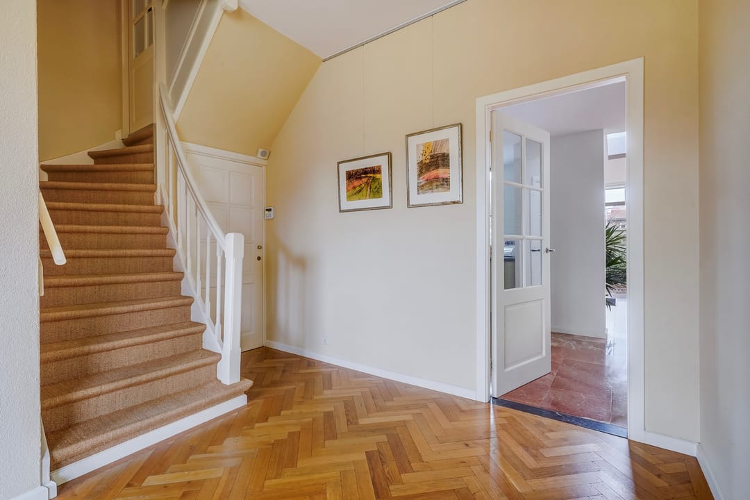 Photo 11 of Hoenderlaan 7