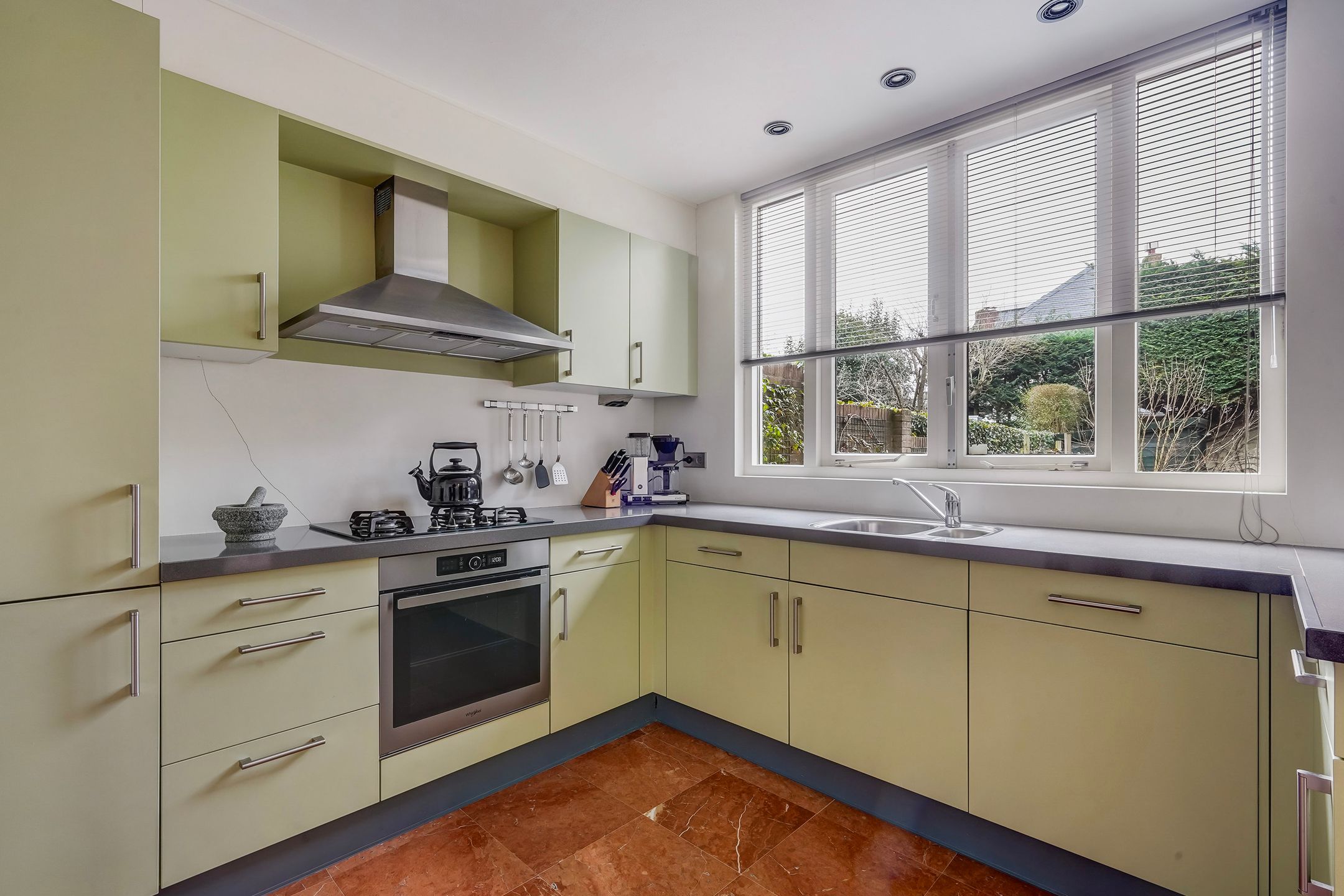 Photo 15 of Hoenderlaan 7