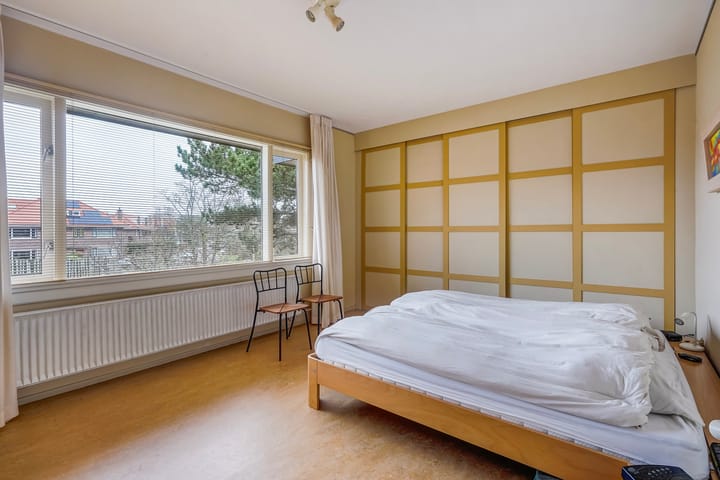 Photo 43 of Hoenderlaan 7