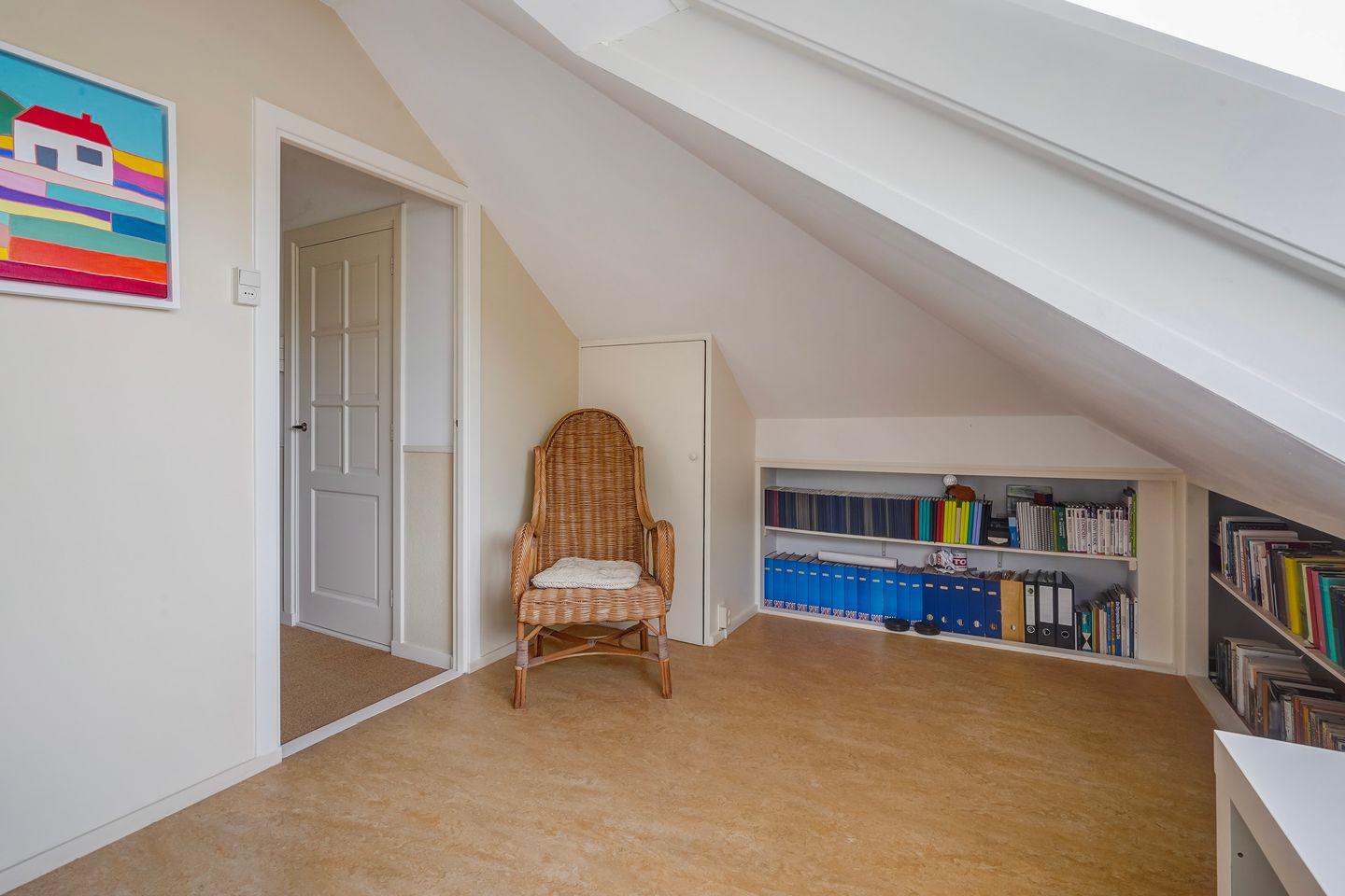 Photo 49 of Hoenderlaan 7