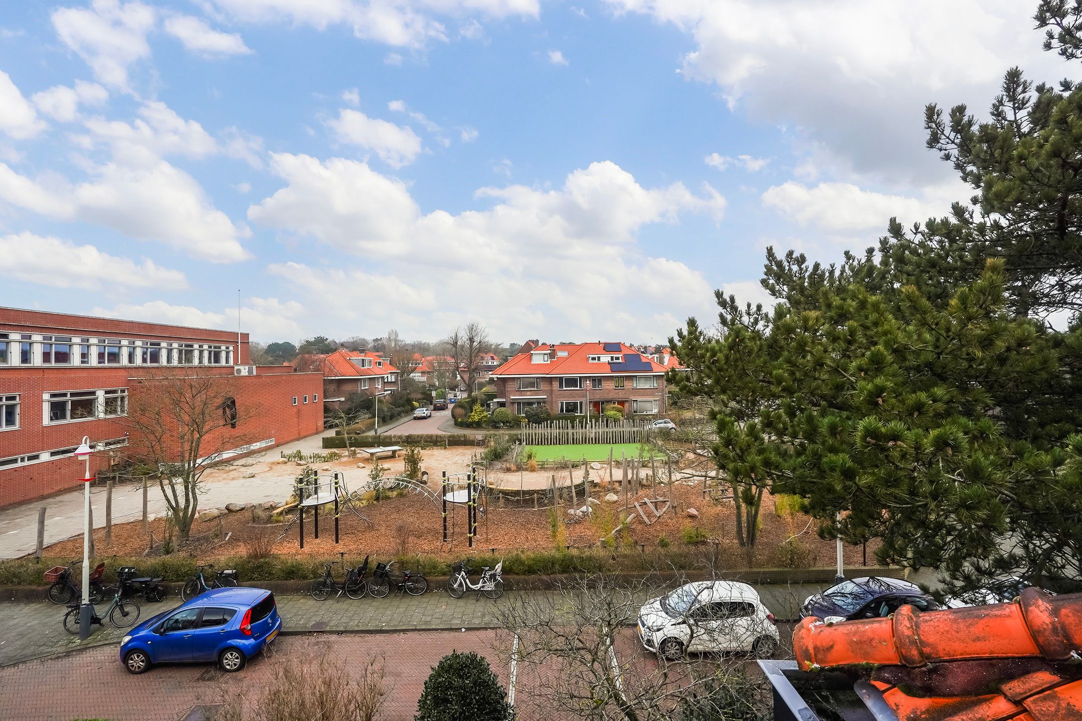 Photo 51 of Hoenderlaan 7