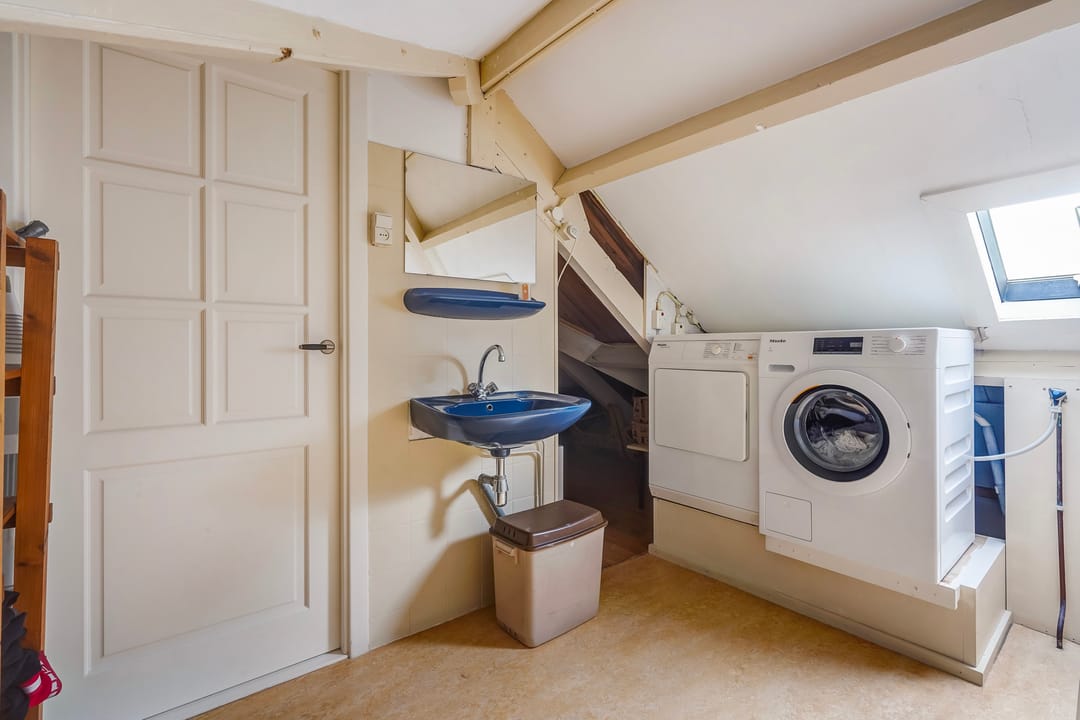 Photo 53 of Hoenderlaan 7