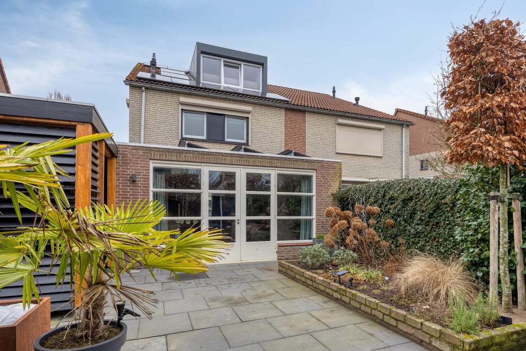 Foto 2 van Nestheuvel 8