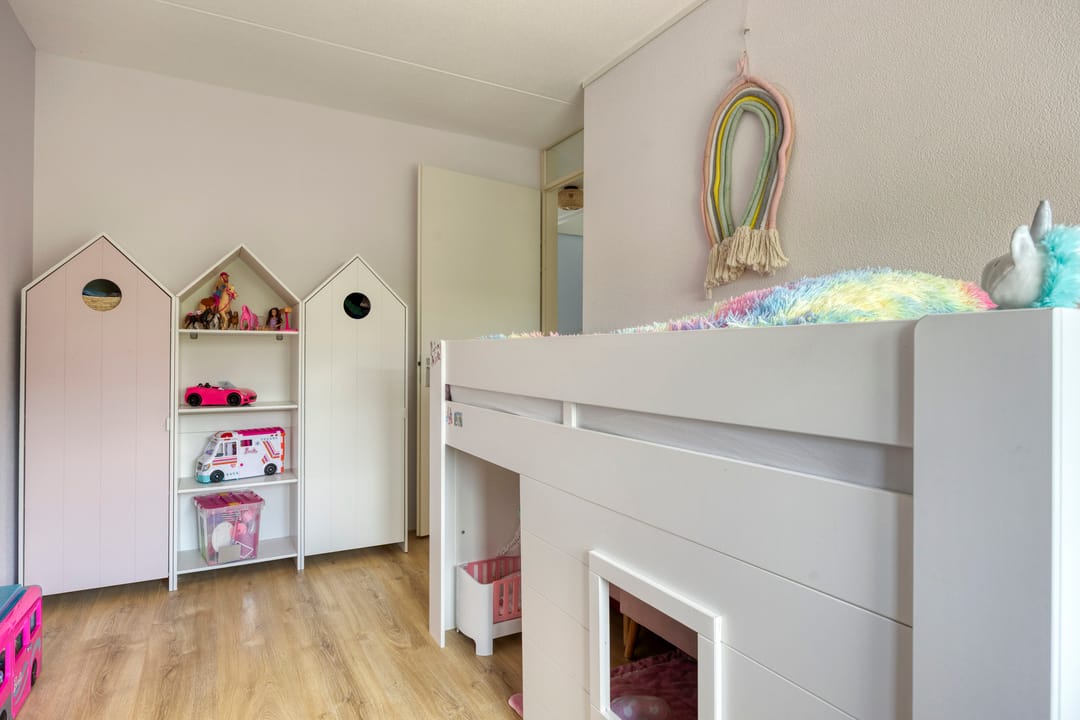 Photo 38 of Fortuna 83