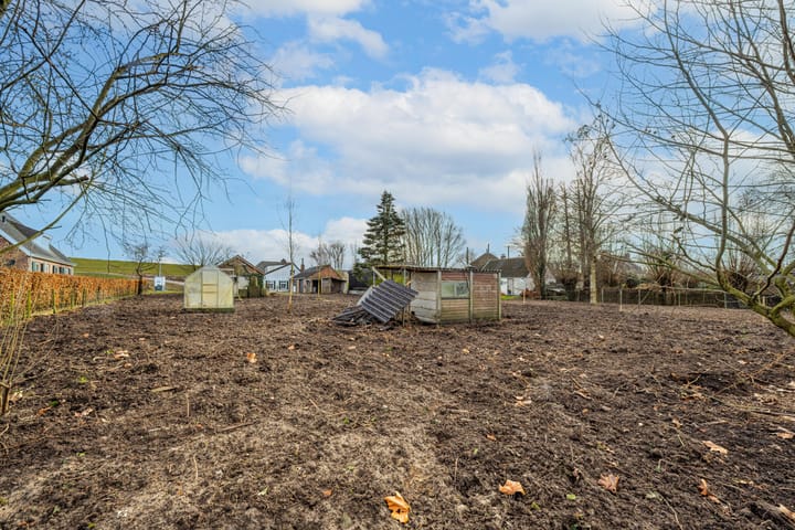 Photo 24 of Waalbandijk 61