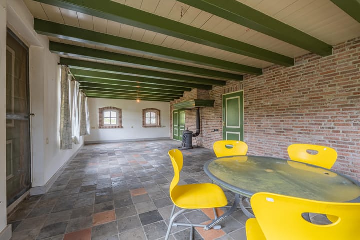 Photo 34 of Waalbandijk 61