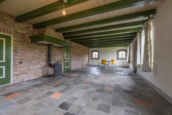 Photo 40 of Waalbandijk 61