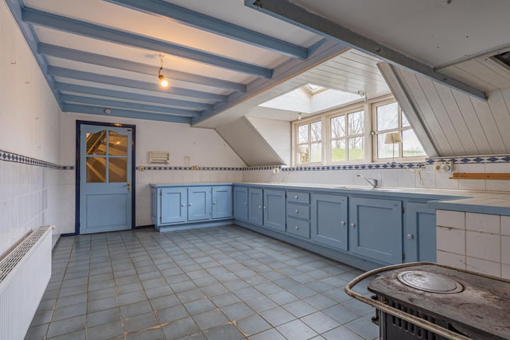 Photo 45 of Waalbandijk 61