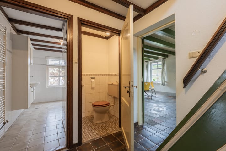 Photo 48 of Waalbandijk 61