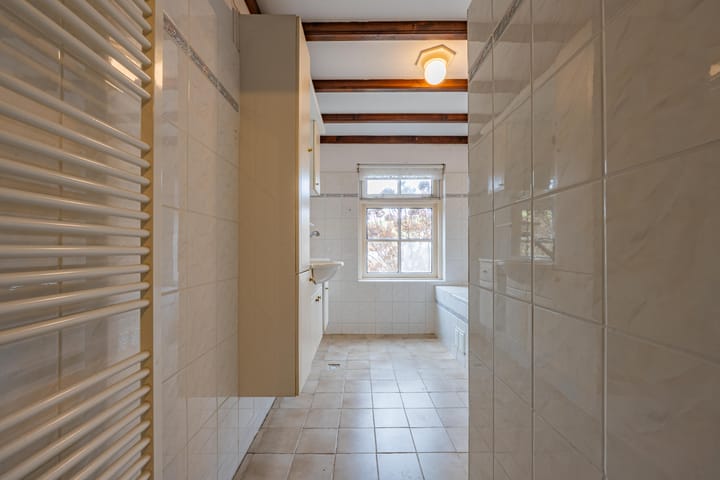 Photo 49 of Waalbandijk 61