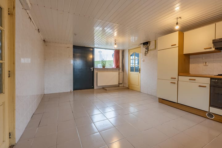 Photo 57 of Waalbandijk 61