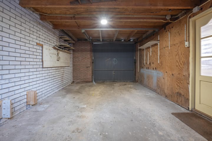 Photo 58 of Waalbandijk 61