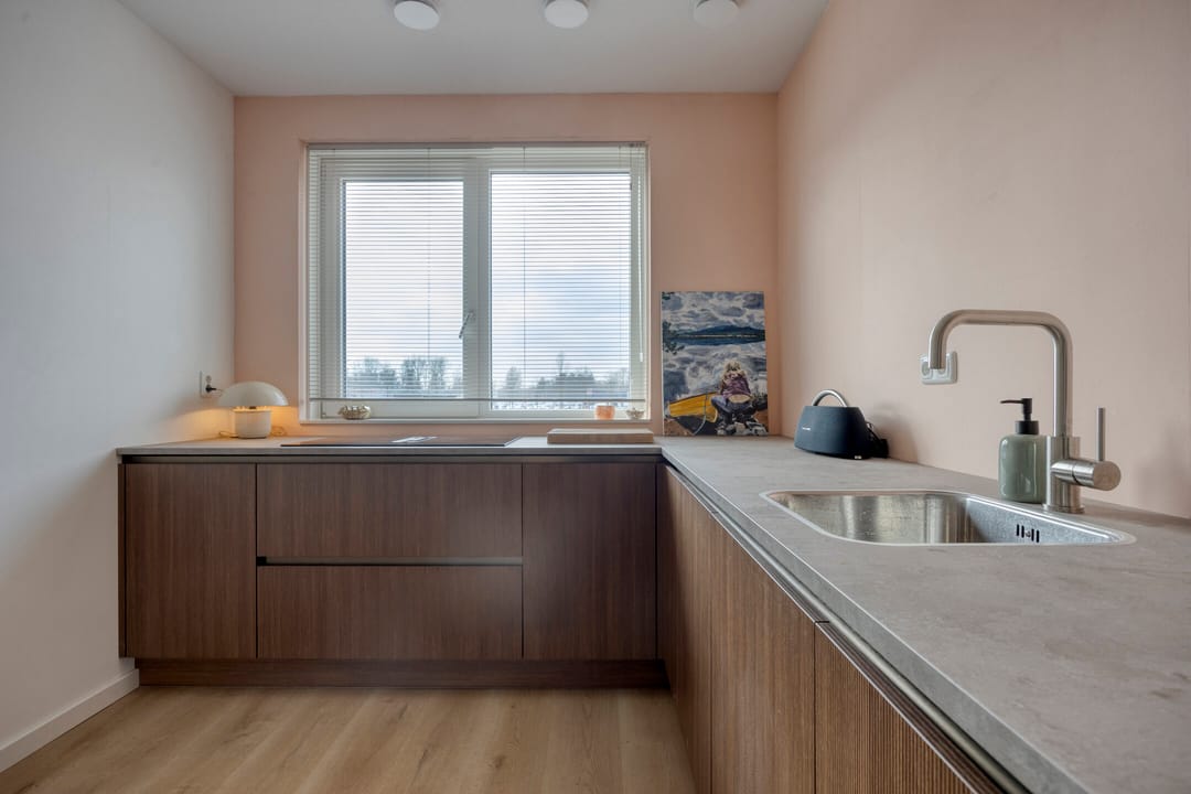 Foto 2 van Kanaalboulevard 104