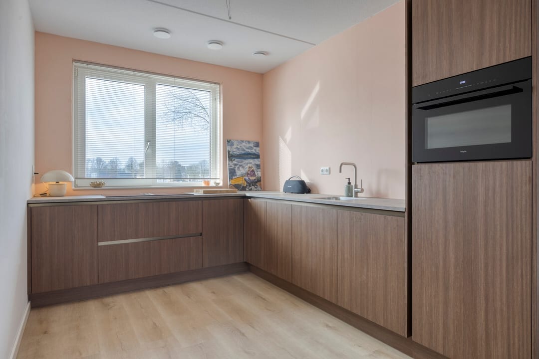 Foto 13 van Kanaalboulevard 104