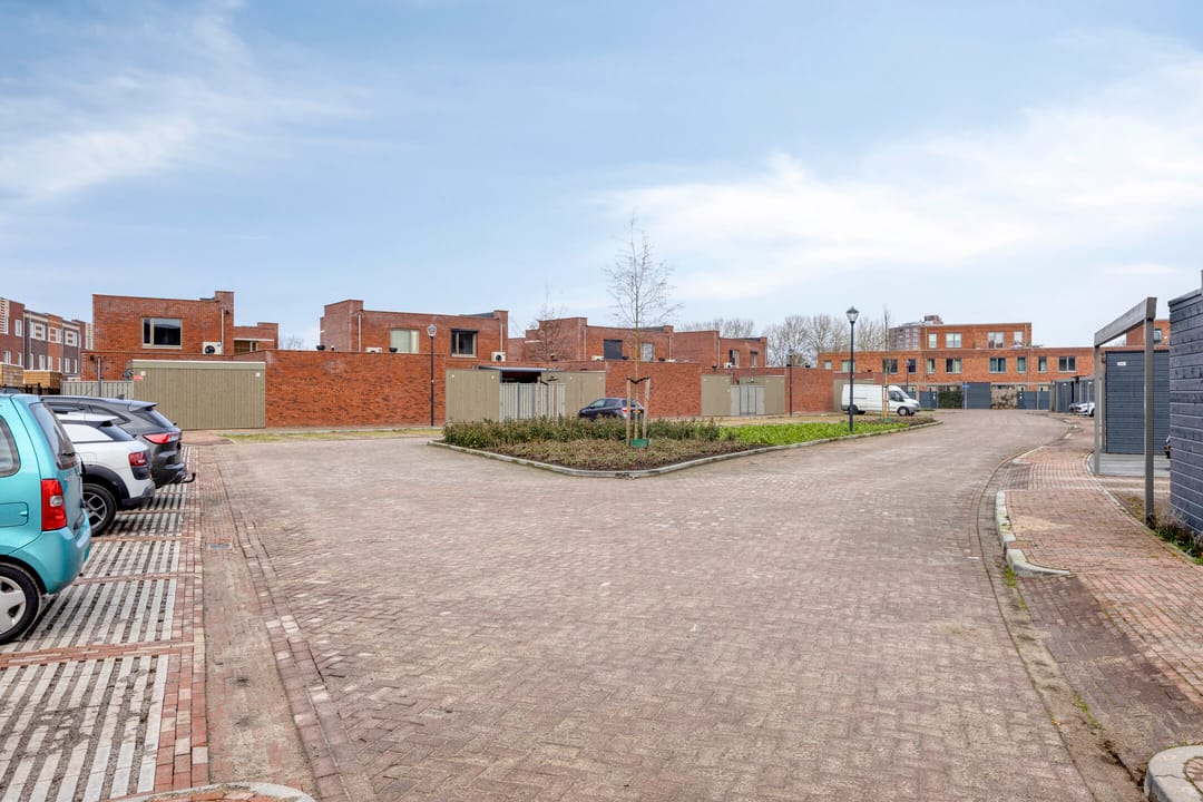 Foto 41 van Kanaalboulevard 104