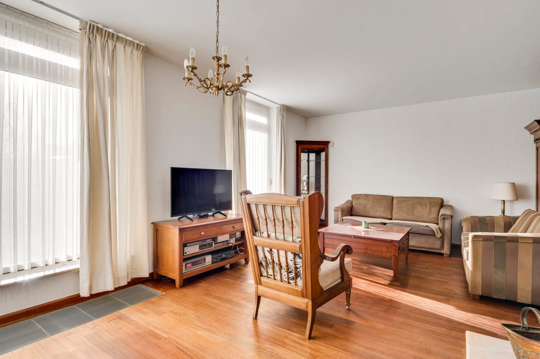 Foto 11 van Médoclaan 168