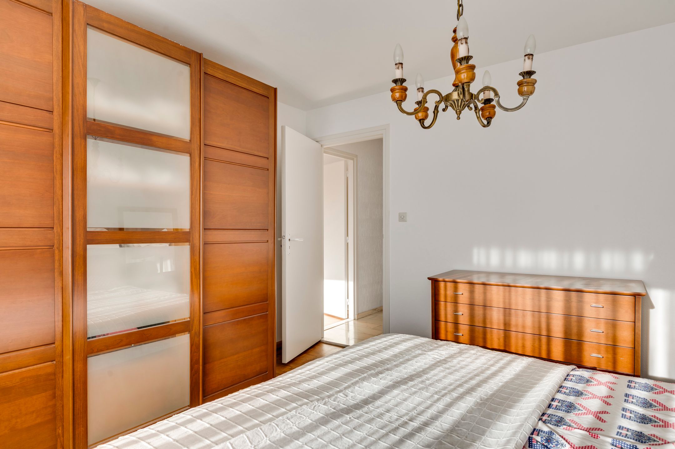 Foto 24 van Médoclaan 168