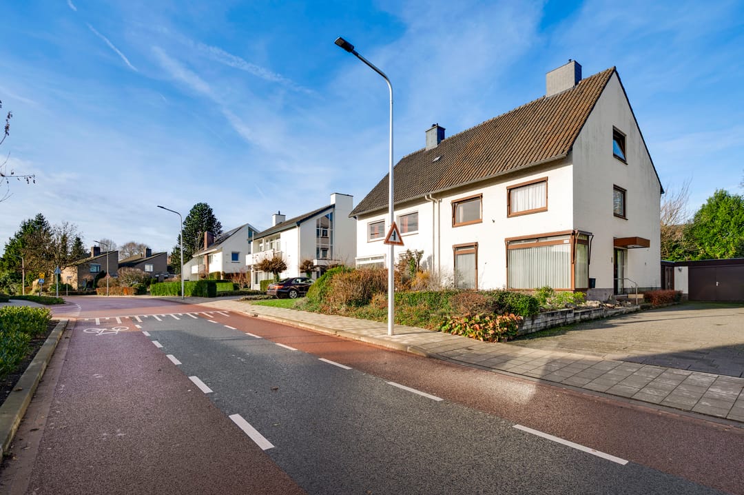 Foto 46 van Médoclaan 168