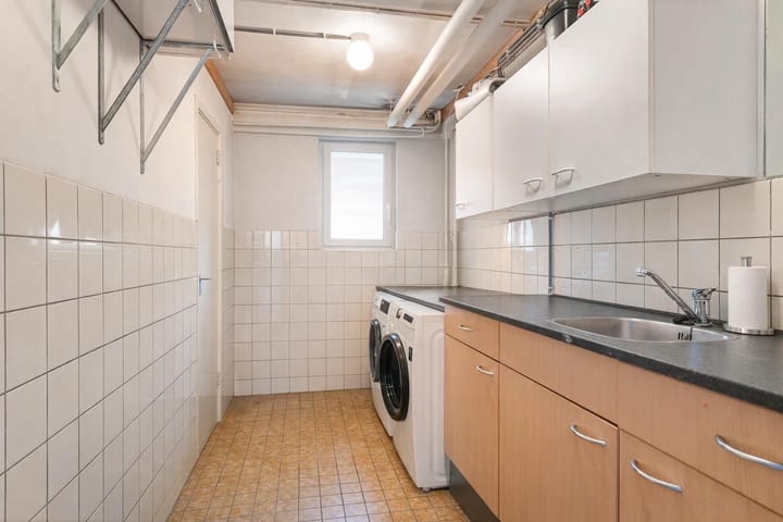 Photo 36 of Engelandlaan 268