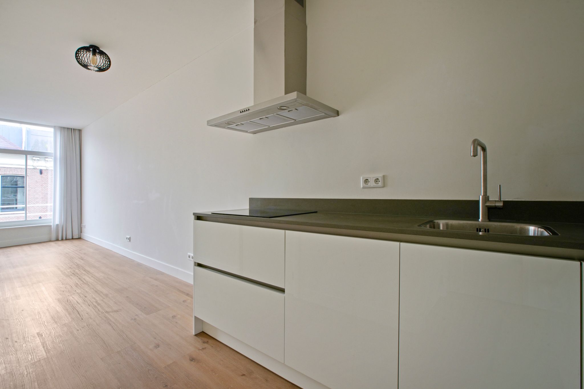 Foto 6 van Govert Flinckstraat 351-2