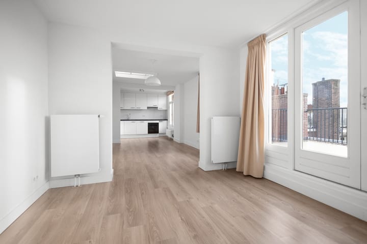 Photo 5 of Apollolaan 29-4