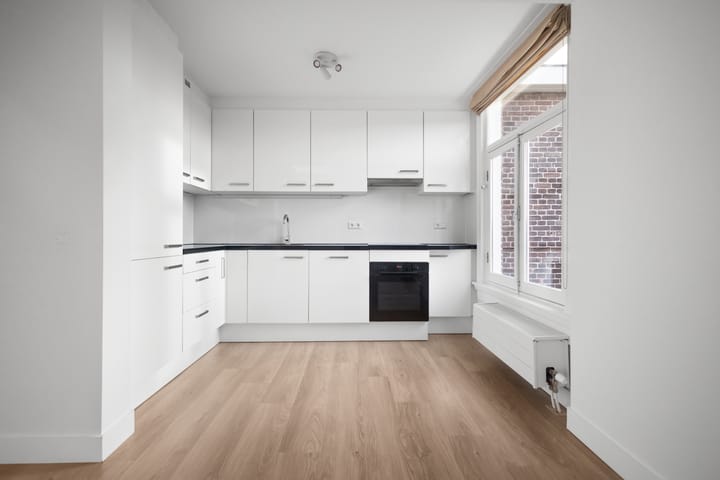 Photo 6 of Apollolaan 29-4