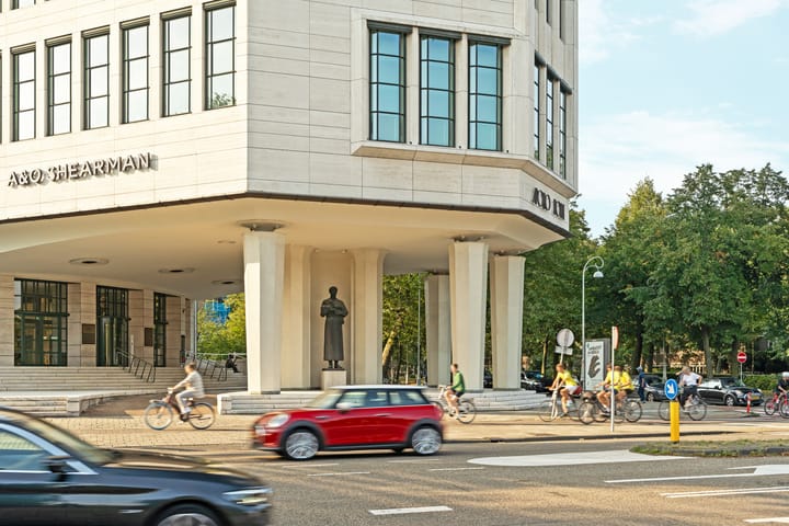 Photo 32 of Apollolaan 29-4