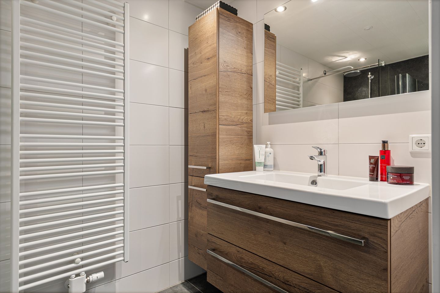 Foto 25 van Zr. Canisiahof 14