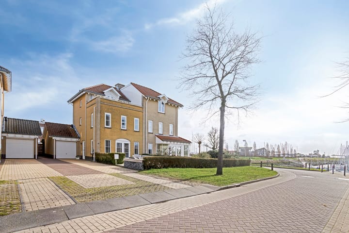 Photo 2 of Middensluis 4