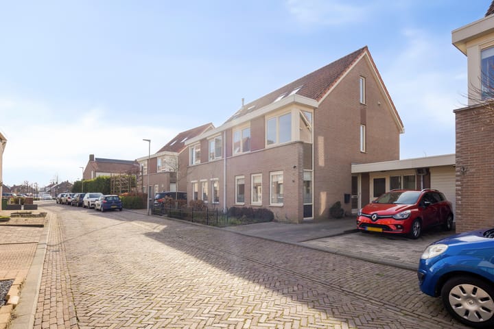 Foto 2 van D A Poldermansstraat 5