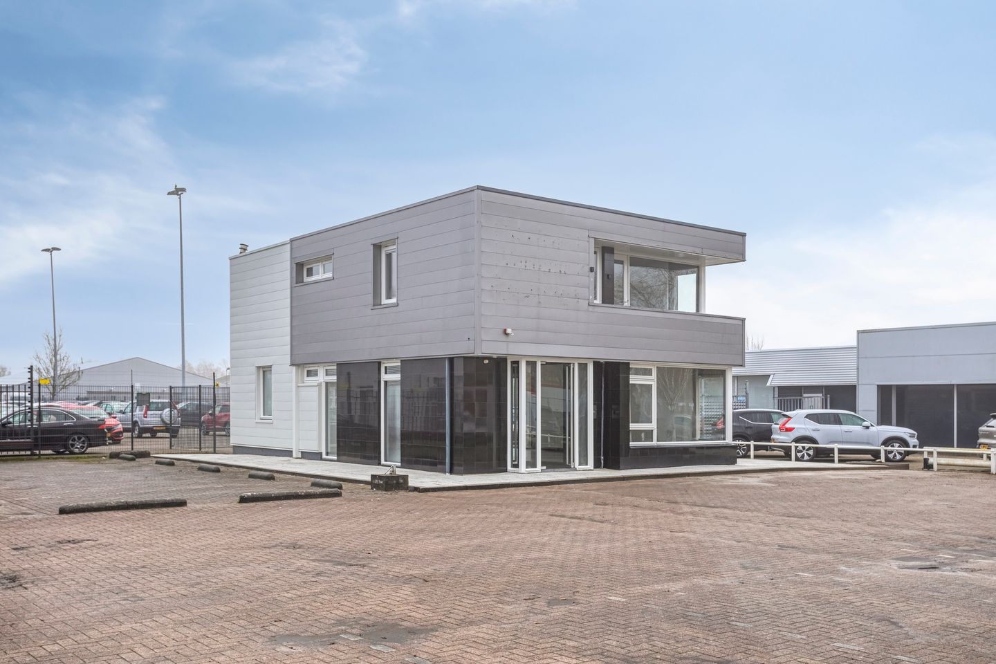 Bekijk foto 2 van Industrieweg 44