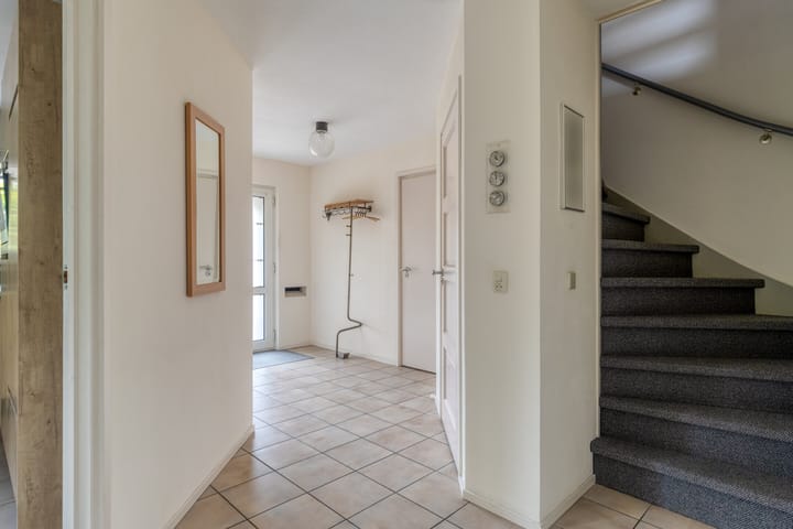 Photo 6 of Indira Gandhilaan 31