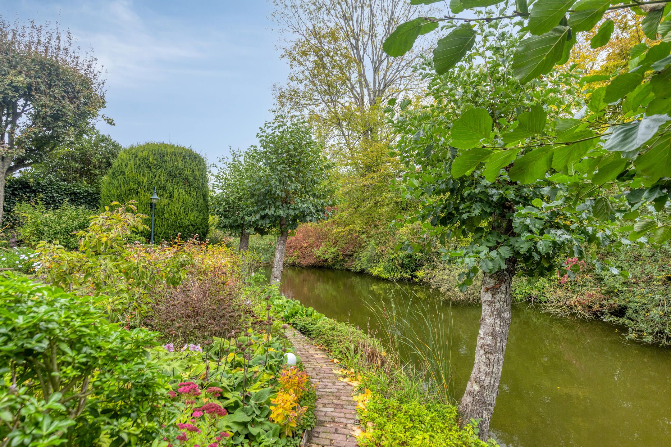 Foto 36 van Indira Gandhilaan 31