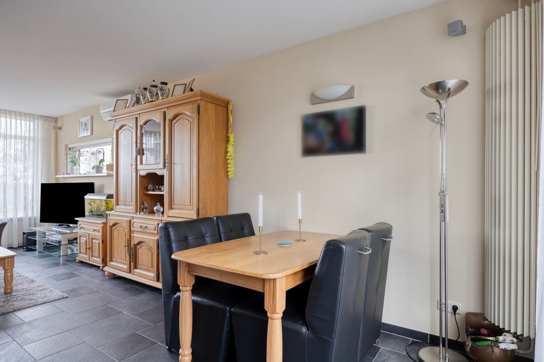 Foto 8 van Van Duivenvoordestraat 25