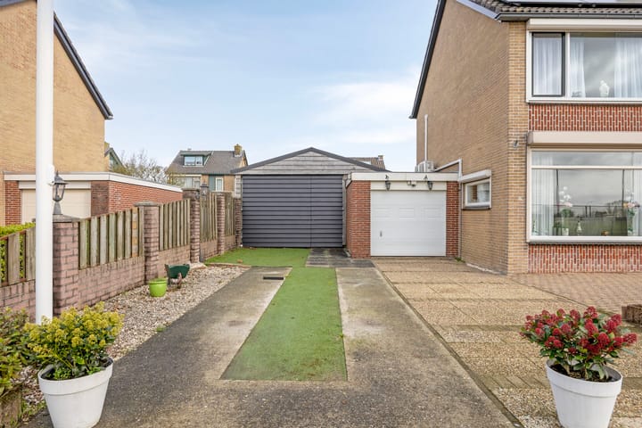 Foto 30 van Van Duivenvoordestraat 25