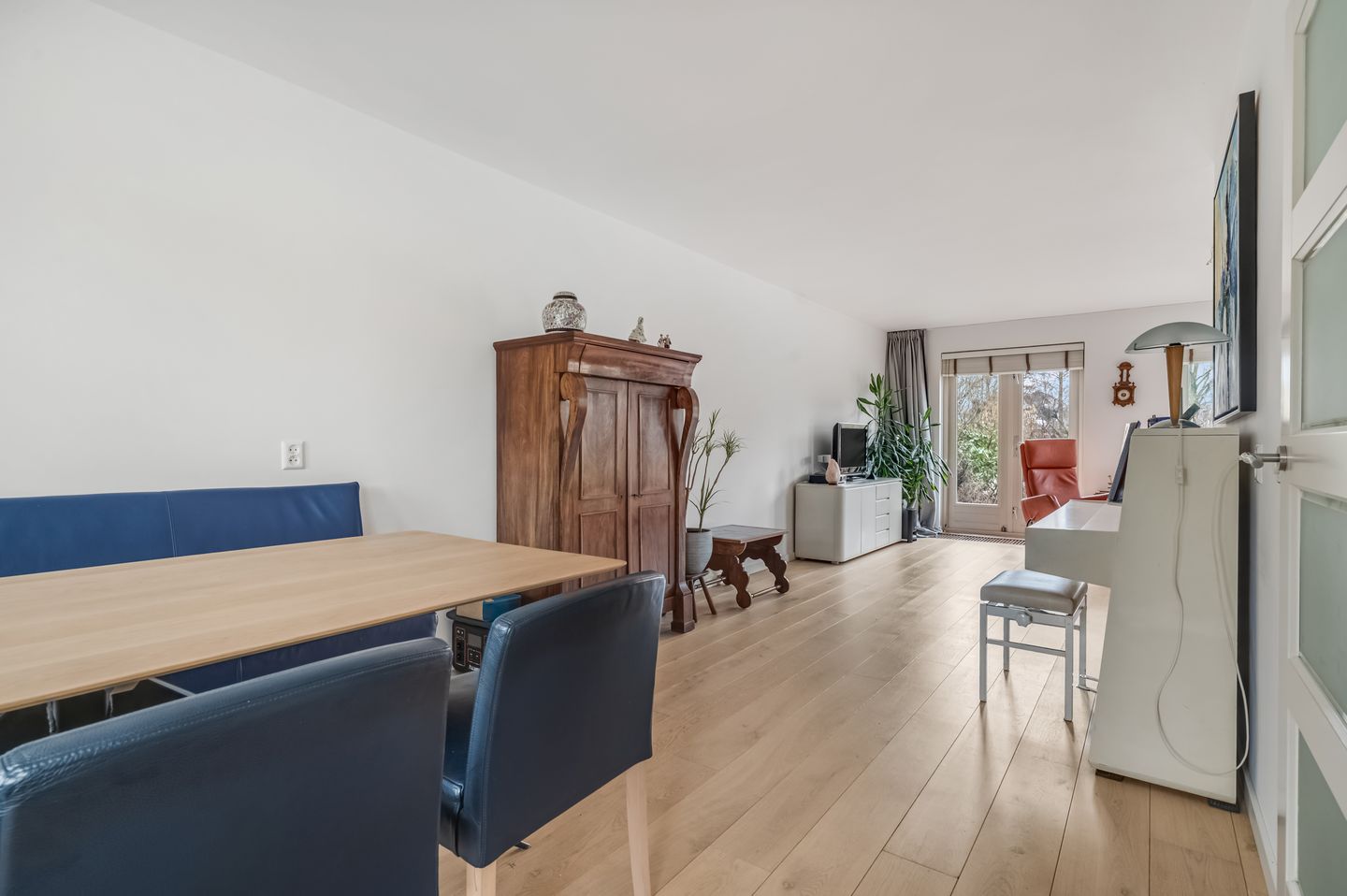 Photo 10 of J.H. Knobboutstraat 7