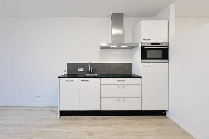 Photo 12 of Nieuwe Fellenoord 1-B