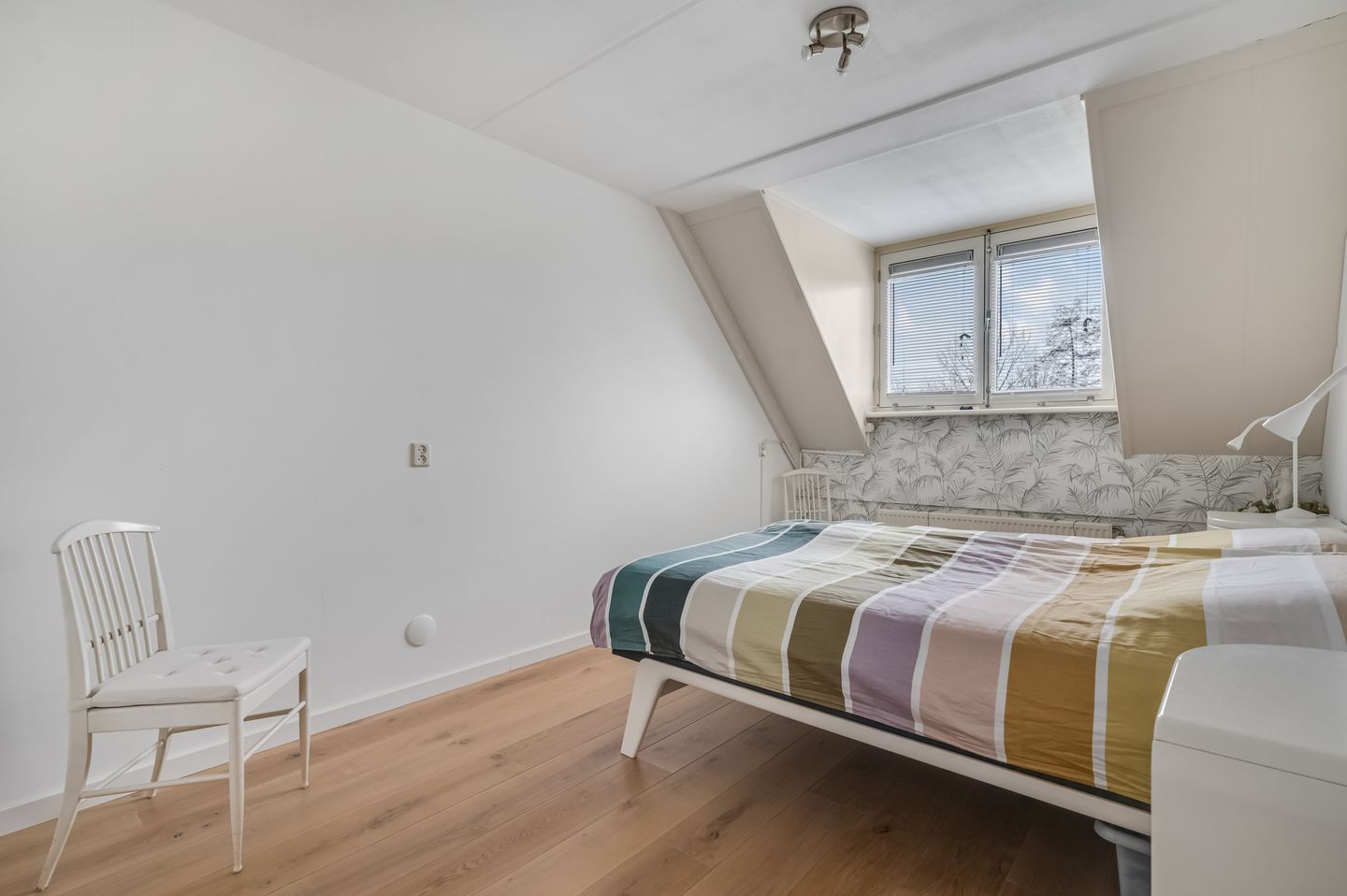 Photo 19 of J.H. Knobboutstraat 7