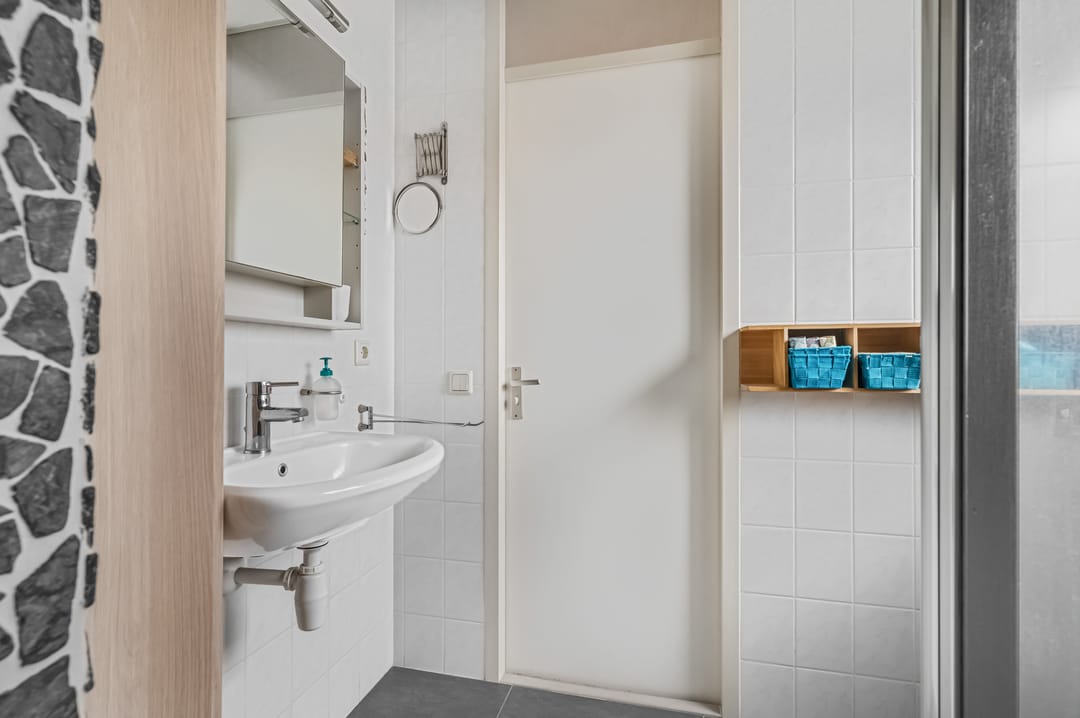 Photo 22 of J.H. Knobboutstraat 7