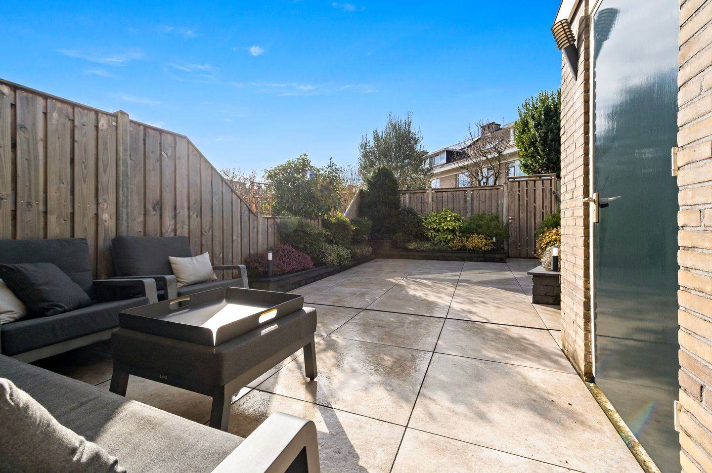 Foto 10 van Constance Gelderblomlaan 60