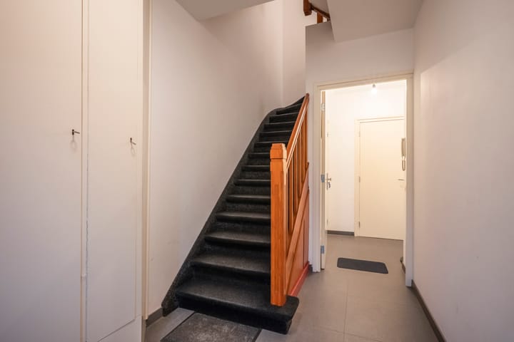 Photo 2 of Ambyerstraat Noord 125-A