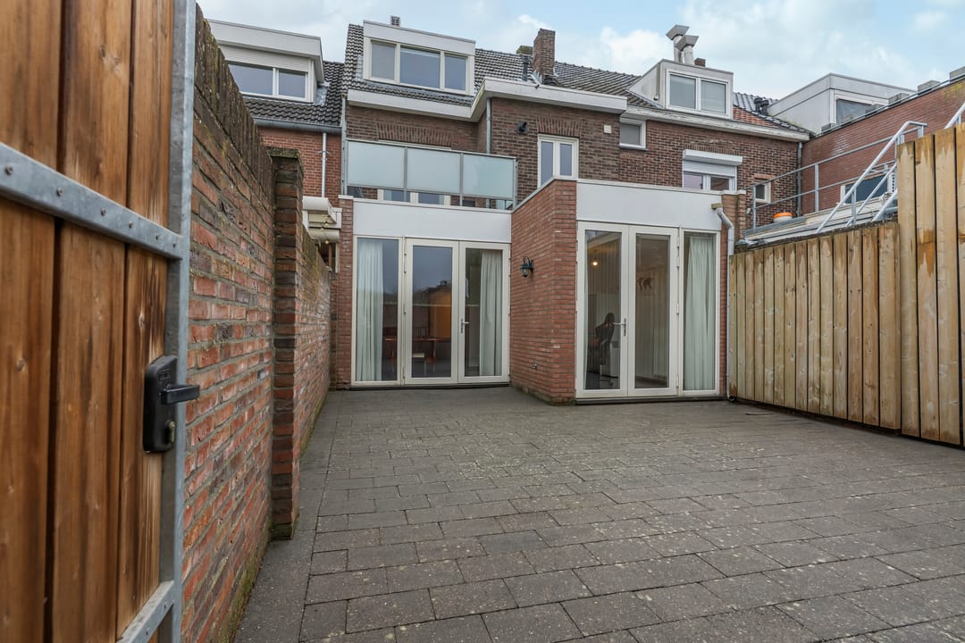 Foto 16 van Ambyerstraat Noord 125-A