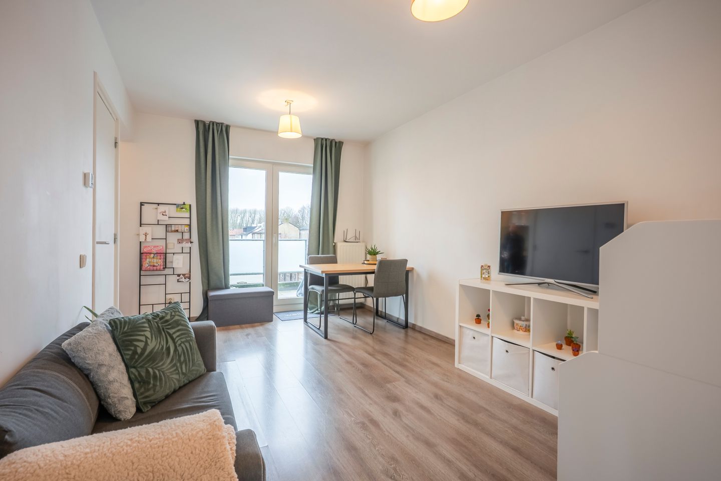 Foto 19 van Ambyerstraat Noord 125-A