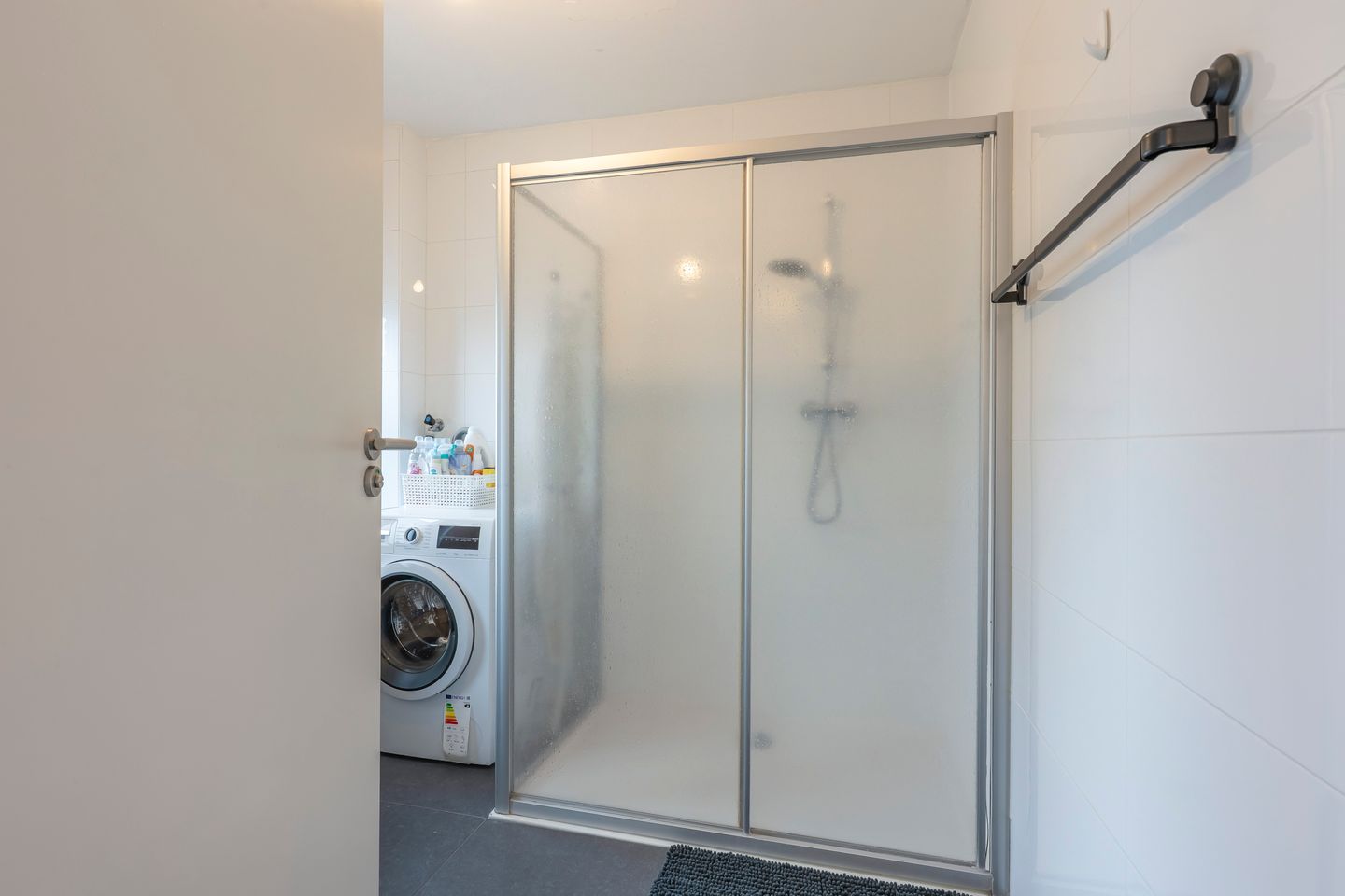 Foto 25 van Ambyerstraat Noord 125-A