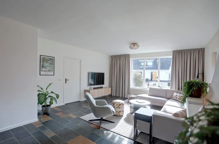 Photo 2 of Prinses Beatrixstraat 17