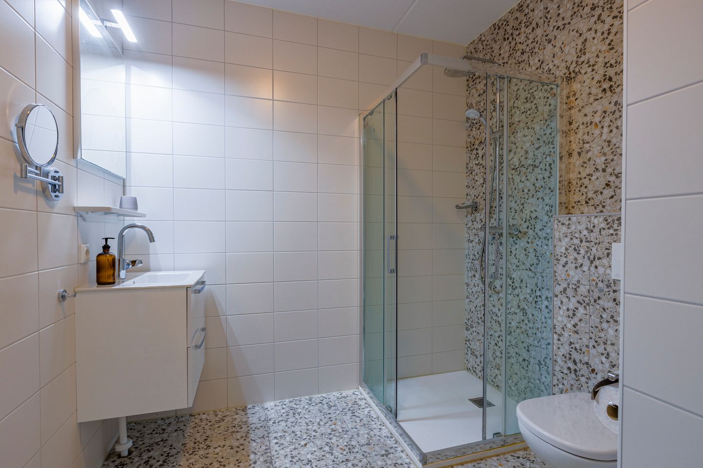 Foto 14 van Boezemweg 161-F