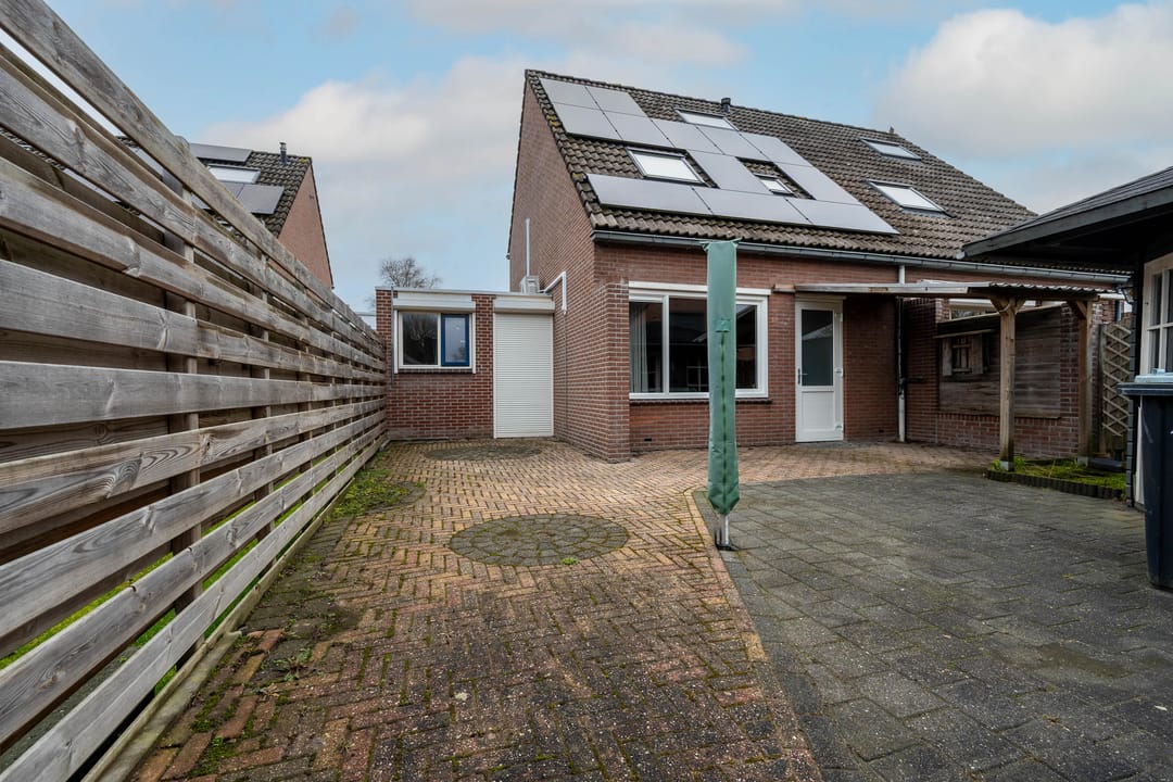 Photo 31 of Anker 53