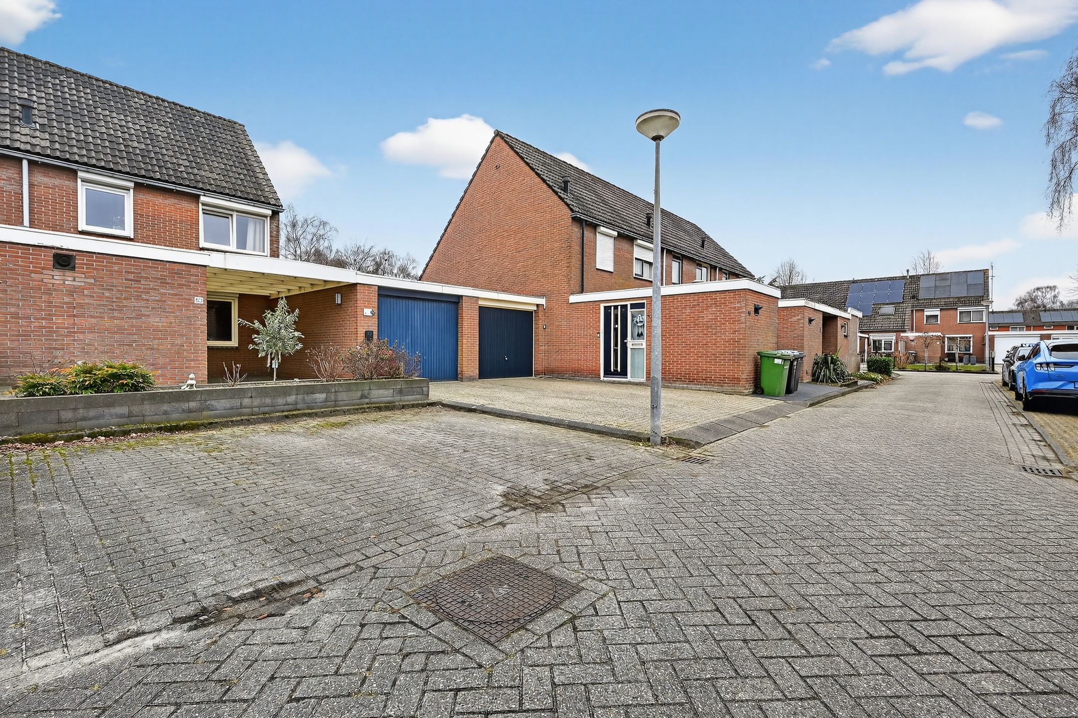 Photo 42 of Anker 53