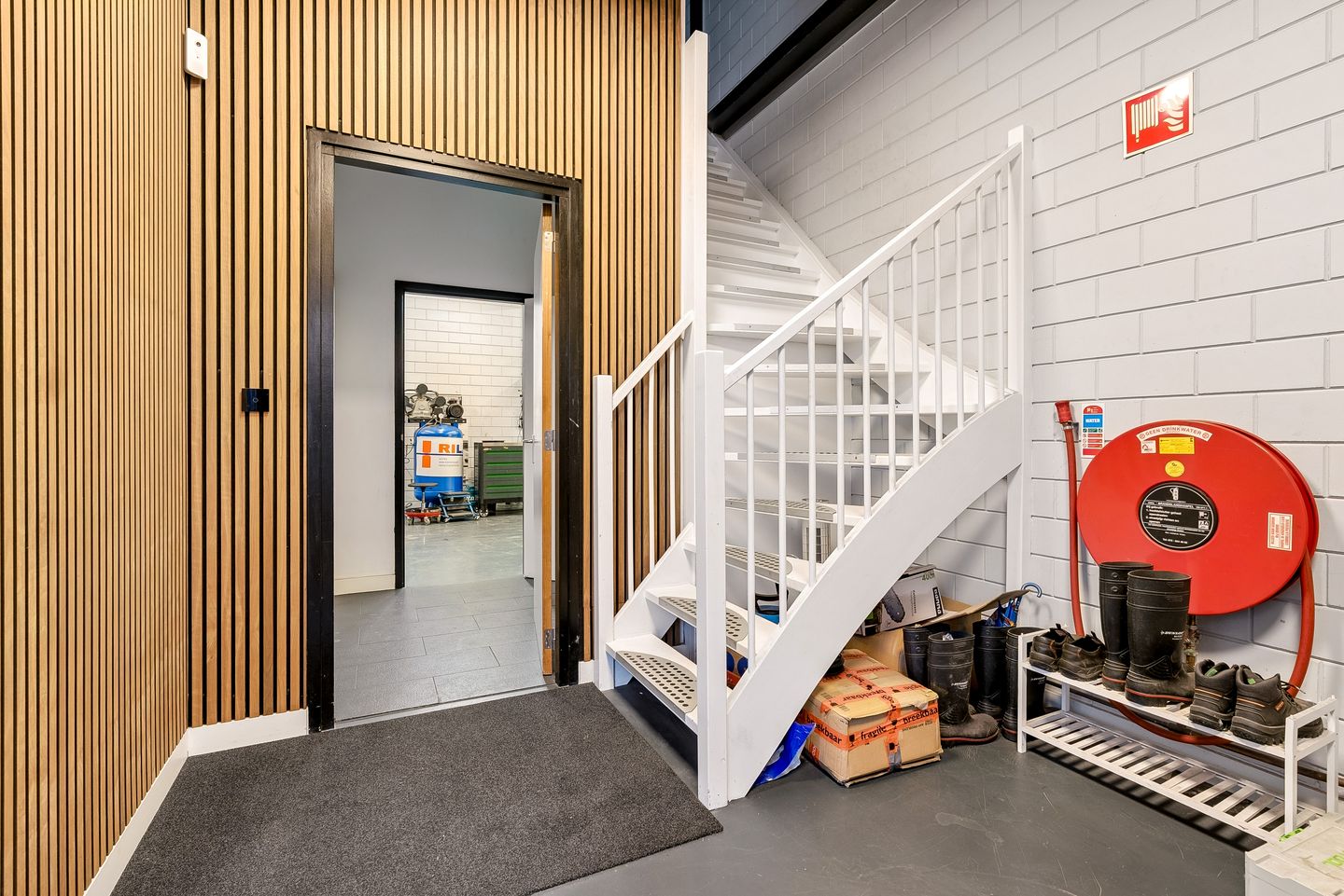 View photo 5 of Artemisweg 145-A