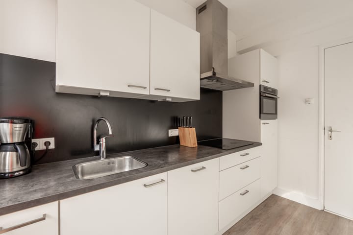 Foto 11 van Bloemenburgerhof 16